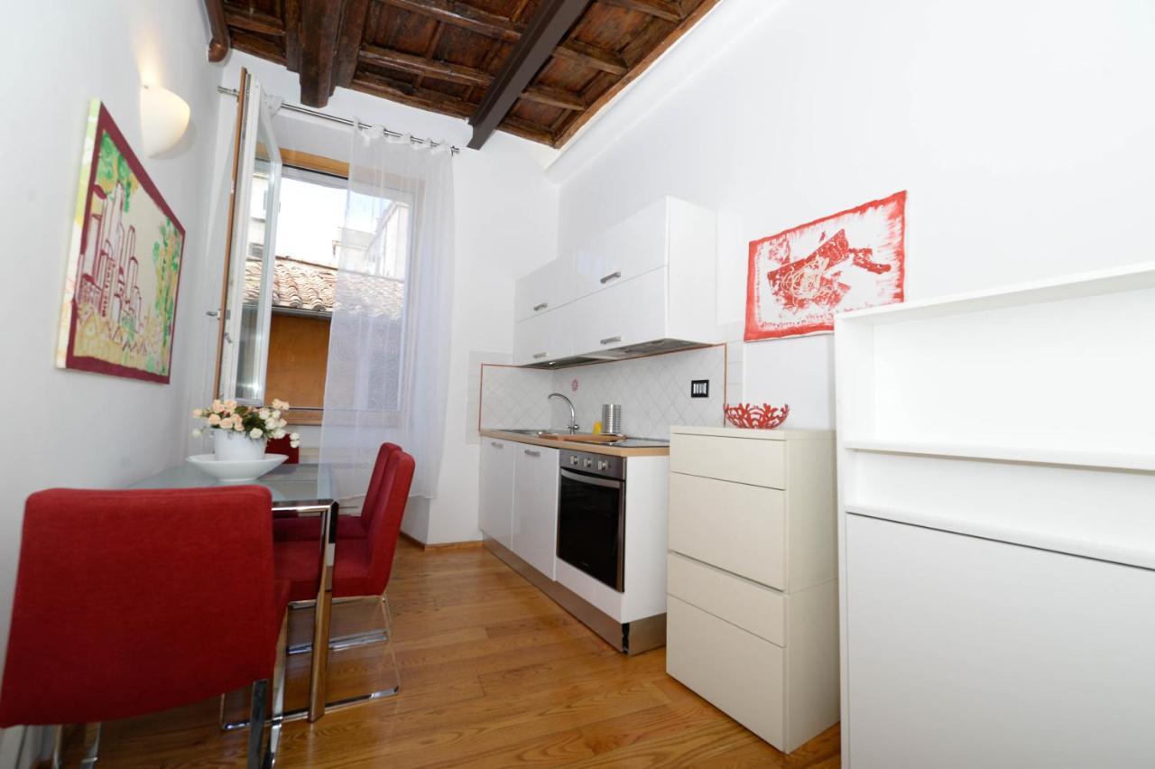 Aparthotel Campo De Fiori Relais Rzym Zewnętrze zdjęcie