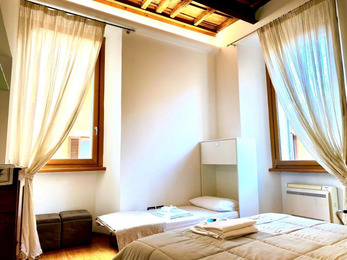 Aparthotel Campo De Fiori Relais Rzym Zewnętrze zdjęcie